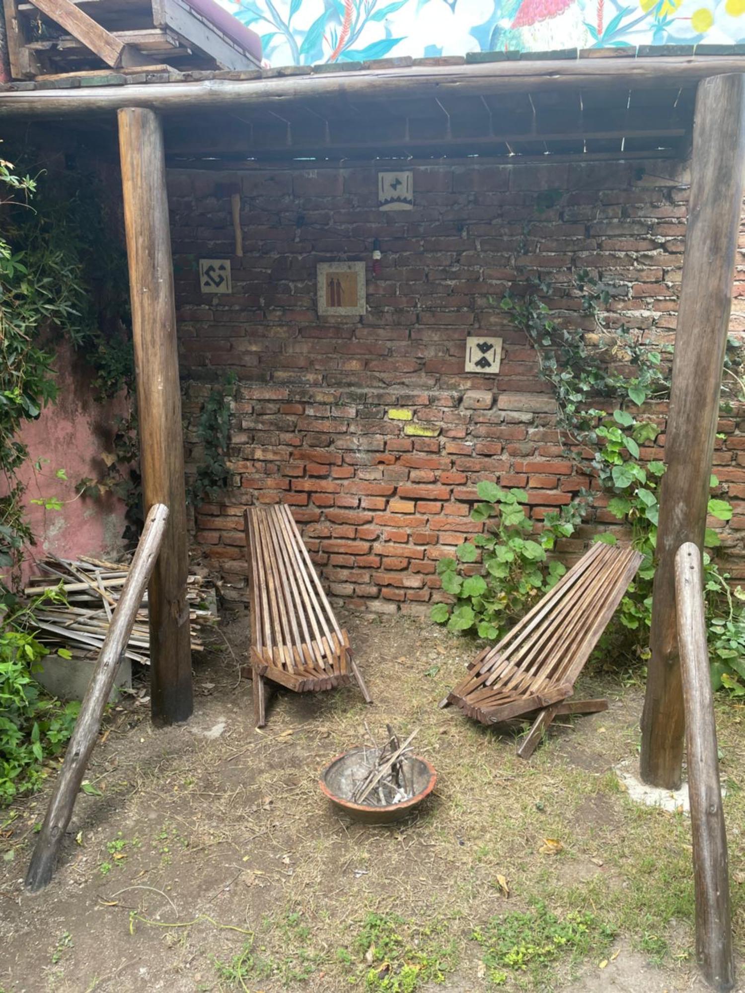 Puerta Azul Hostel カピージャ・デル・モンテ エクステリア 写真