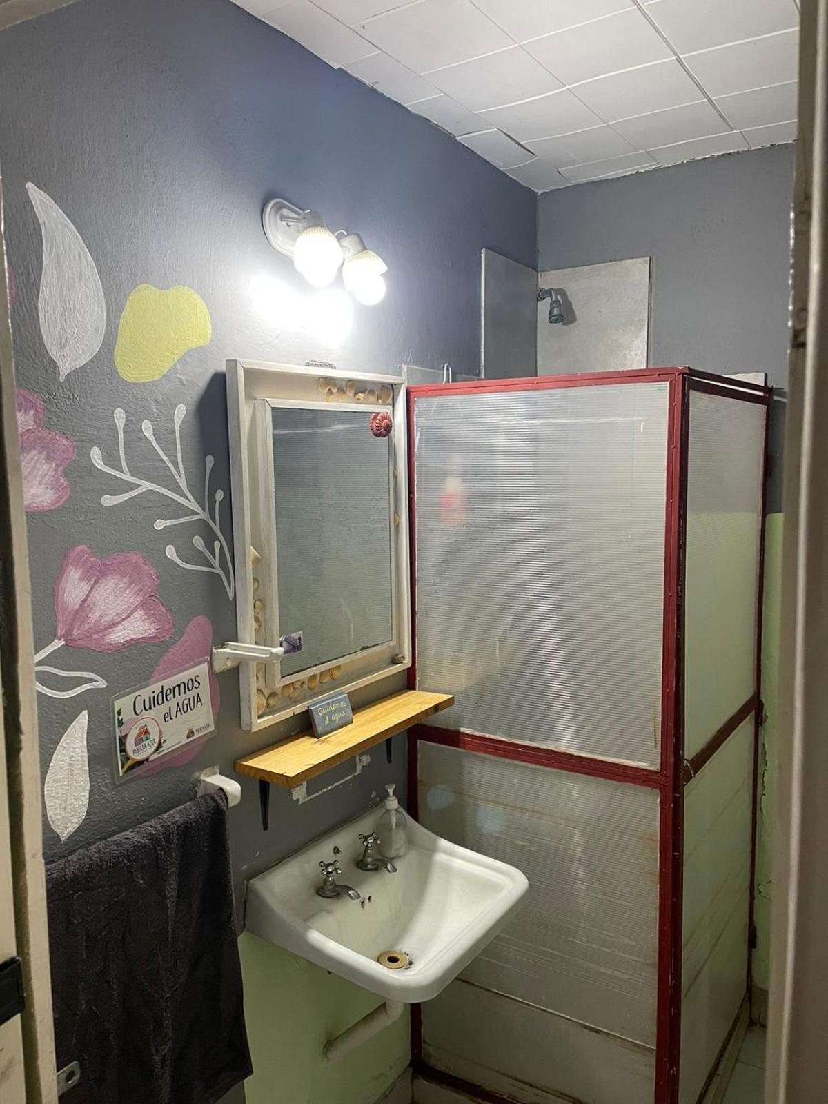 Puerta Azul Hostel カピージャ・デル・モンテ エクステリア 写真