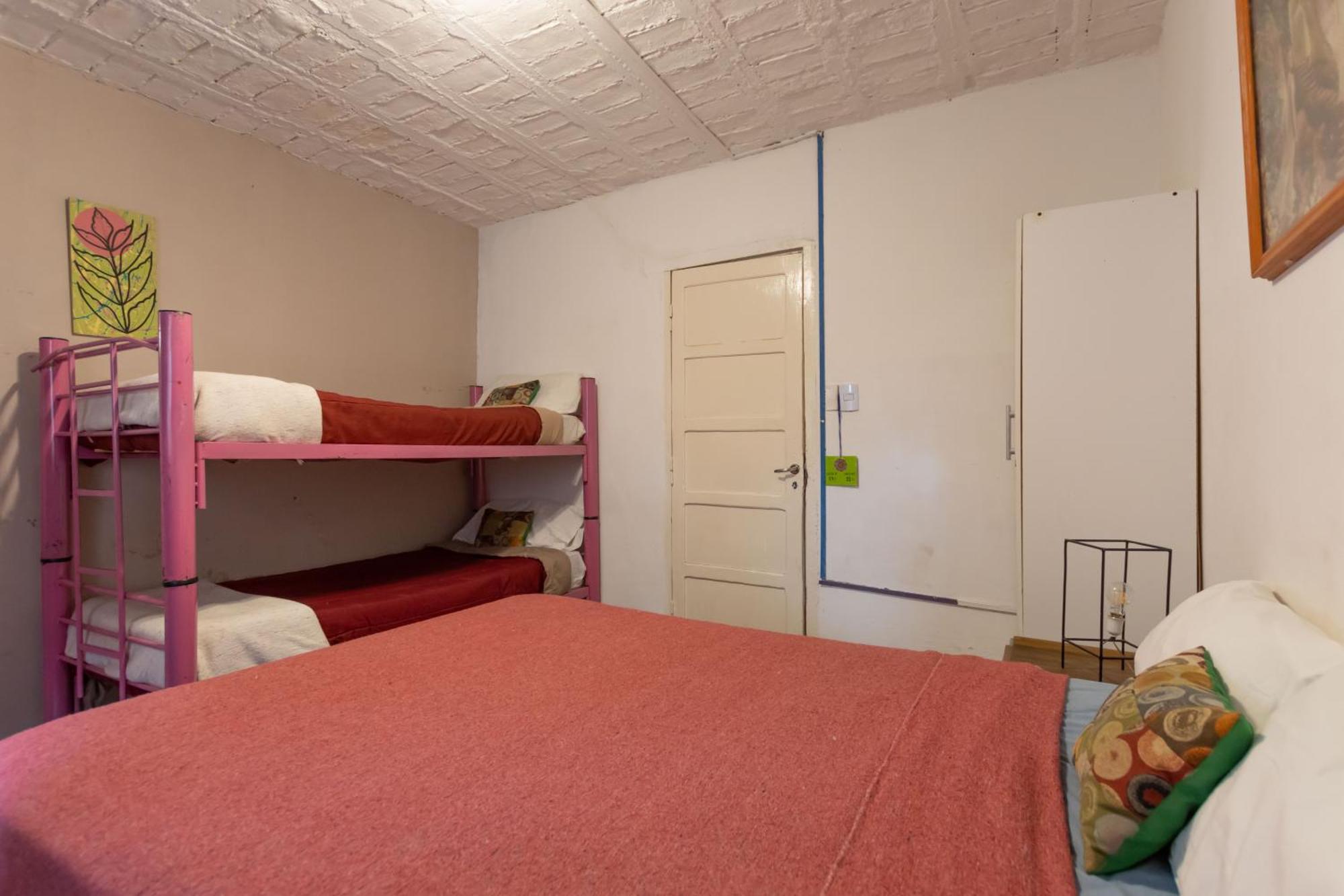 Puerta Azul Hostel カピージャ・デル・モンテ エクステリア 写真