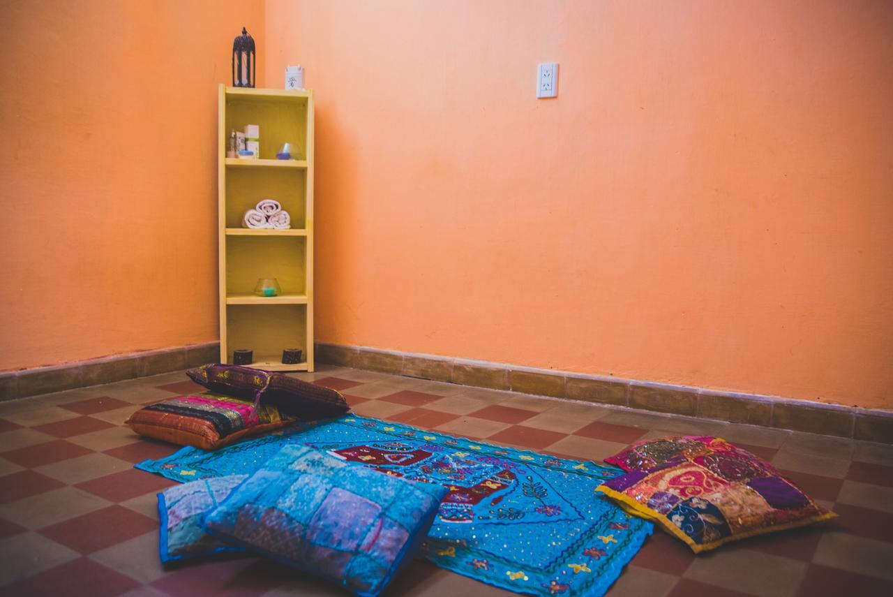 Puerta Azul Hostel カピージャ・デル・モンテ エクステリア 写真